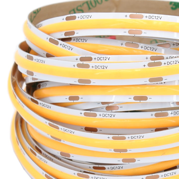 LED pásek COB 12V / 480LED / 9W / ŽLUTÁ / IP20 / 8mm / PRO+